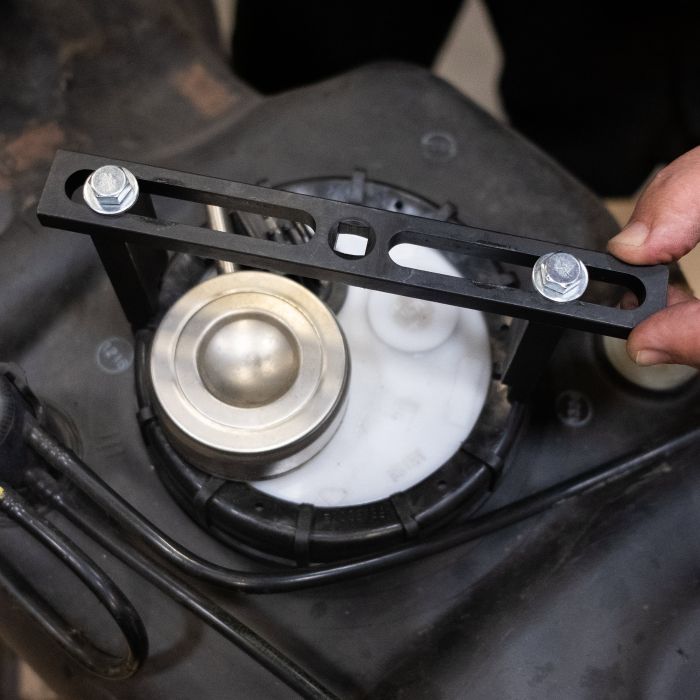 Fuel pump module discount spanner wrench